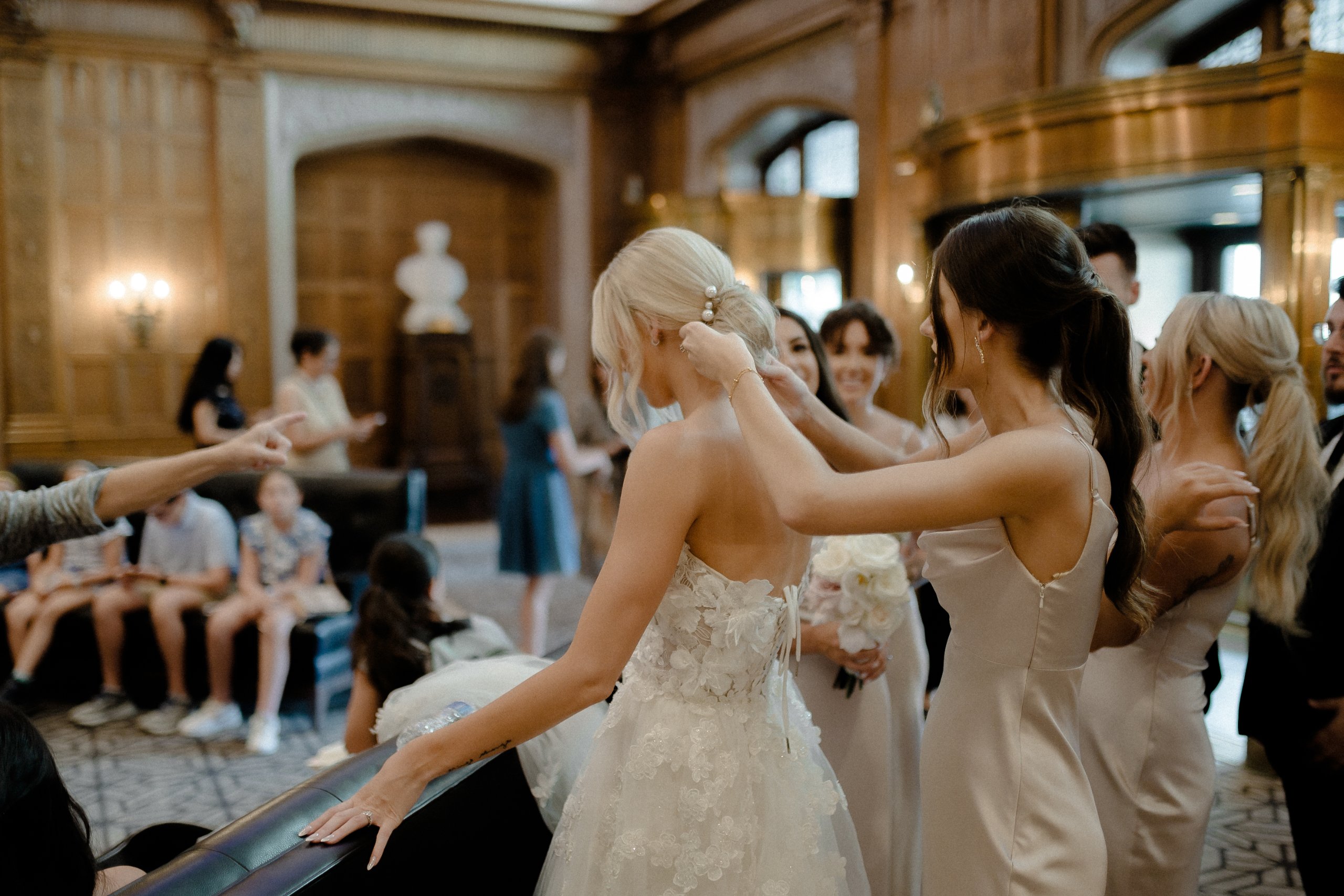 Photo 201 of 526
