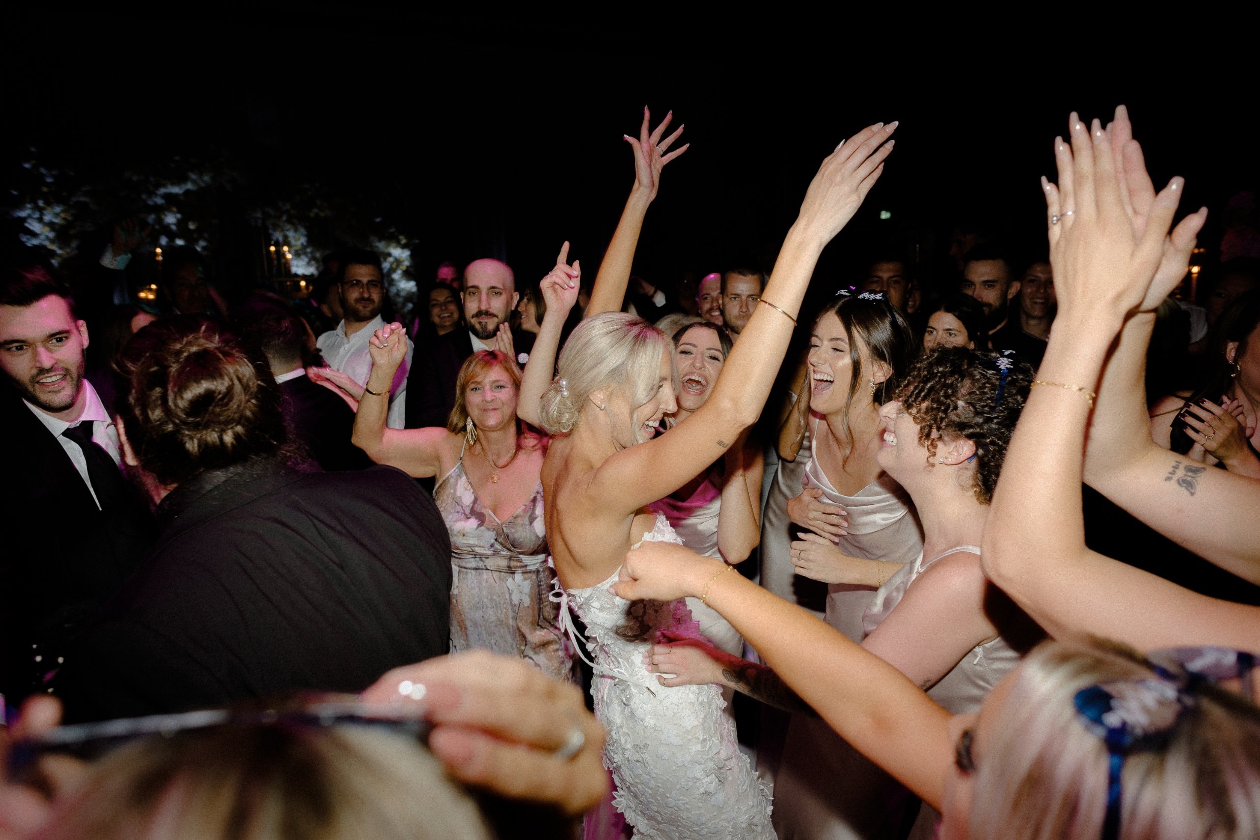 Photo 347 of 526